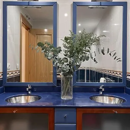 Atuairehome Rozando La Catedral La Vega Con Parking Incluido Burgos